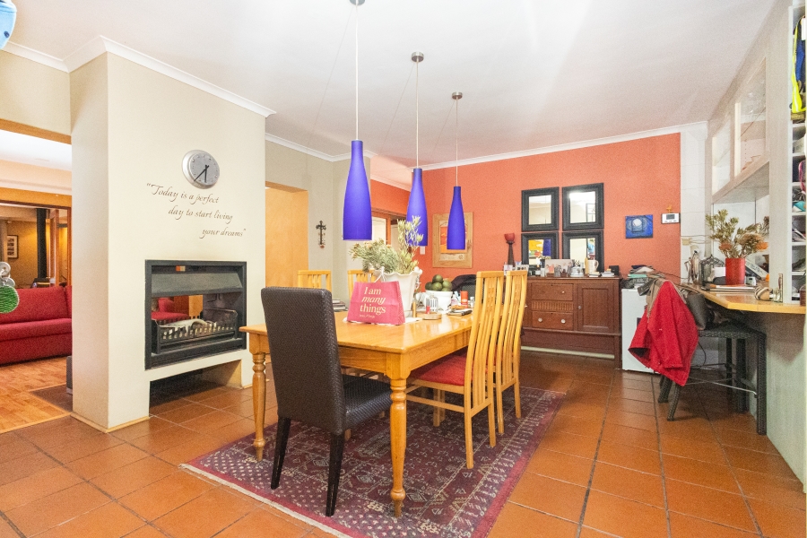 4 Bedroom Property for Sale in Sonstraal Heights Western Cape